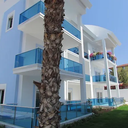 Apartment Aqua Garden Side